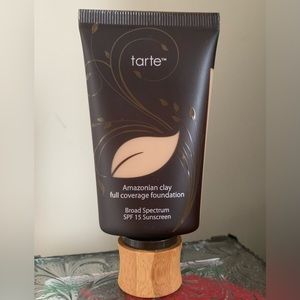 Tarte Amazonian clay full coverage foundation- Medium Sand